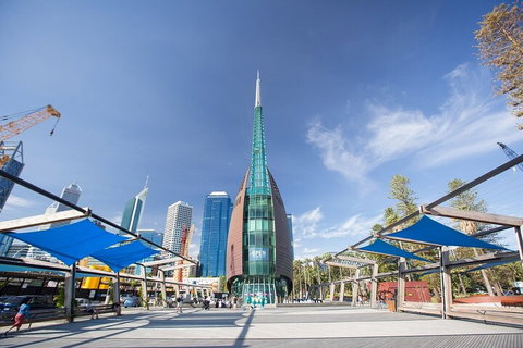Perth Scavenger Hunt: Perched On A Swan - Accommodation Adelaide 3
