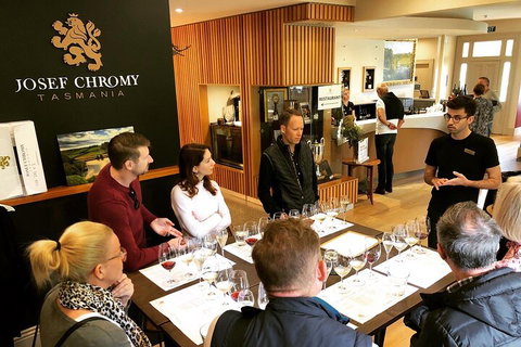 Tamar Valley Wine And Gin Tour With Lunch - Accommodation Adelaide 0