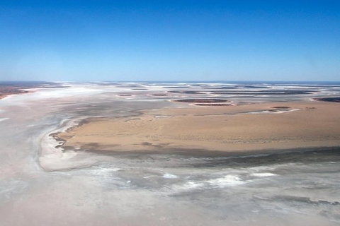 Scenic Flight: Lizard Safari - Accommodation Adelaide 4