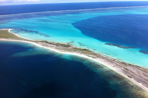 Abrolhos Islands Fixed-Wing Scenic Flight - Accommodation Adelaide 1