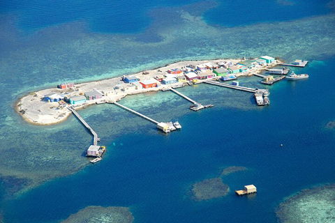 Abrolhos Islands Fixed-Wing Scenic Flight - Accommodation Adelaide 3
