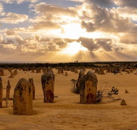 Pinnacle Desert Sunset and Night-time Stargazing Tour from Perth - Accommodation Adelaide