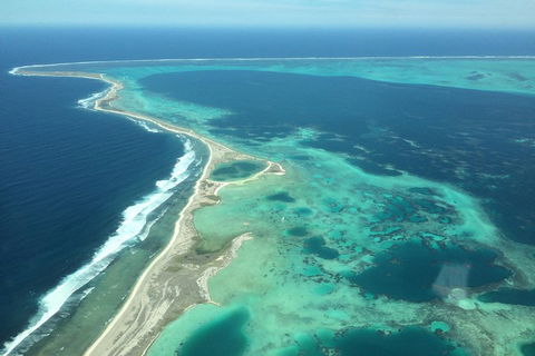 Abrolhos Islands Scenic Flight & Snorkel Adventure From Perth - Accommodation Adelaide 2