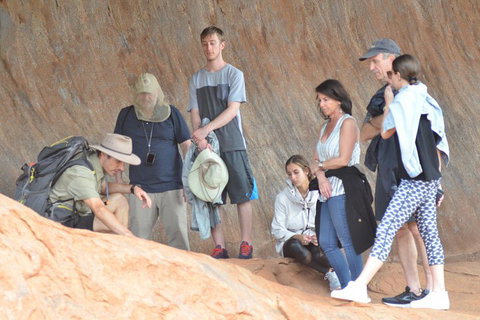 Uluru Small Group Tour Including Sunset - Accommodation Adelaide 2