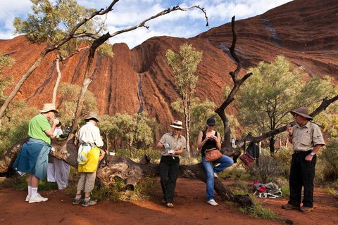 Full Uluru Base Walk At Sunrise Including Breakfast - Accommodation Adelaide 5