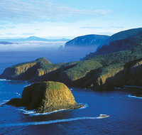 Full-Day Bruny Island Cruises Day Tour from Hobart