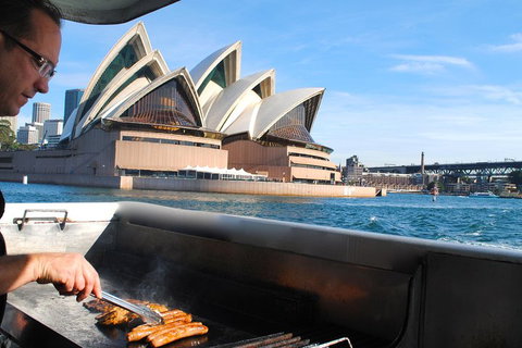 Sydney Whale-Watching Cruise Including Lunch Or Breakfast - Accommodation Adelaide 3