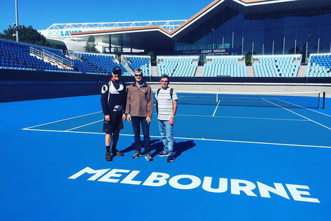 Melbourne Sports Walking Tour - Accommodation Adelaide 1