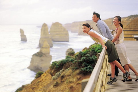 Melbourne Super Saver: Great Ocean Road + Phillip Island + Attraction Pass - Accommodation Adelaide 2