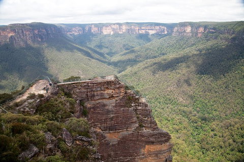 Small-Group Blue Mountains Tour With Bush Walks And Featherdale Wildlife Park - Accommodation Adelaide 2